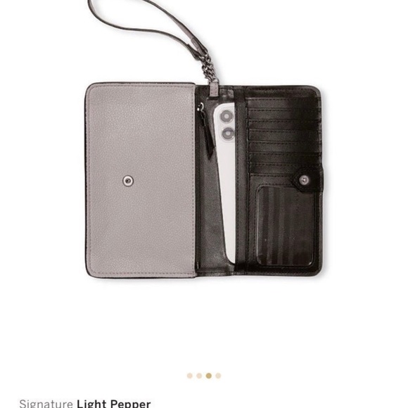 Victorias Secret Tech Wristlet BRAND NEW in original packaging! - Picture 3 of 8